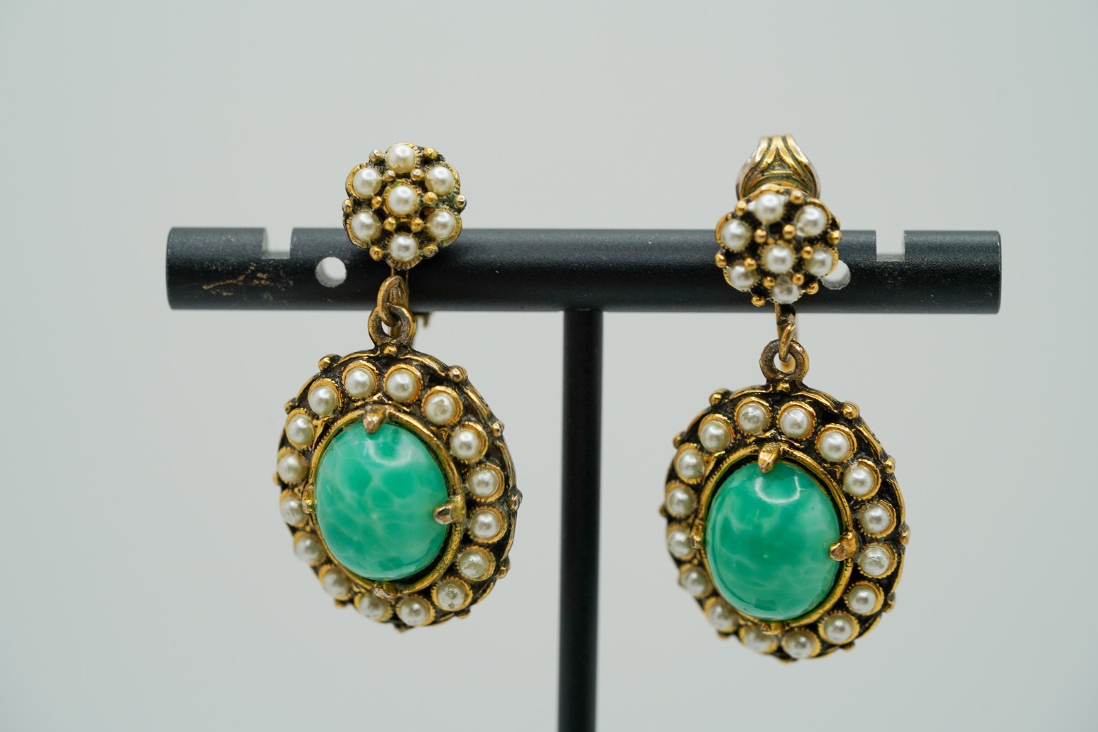 Vintage Green Faux Pearl Dangle Earrings 3.5cm EB1