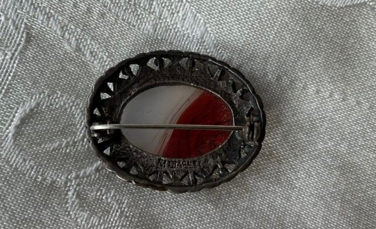 Vintage brooch signed Miracle, lovely agate setting,pewter metal,PRICE REDUCED