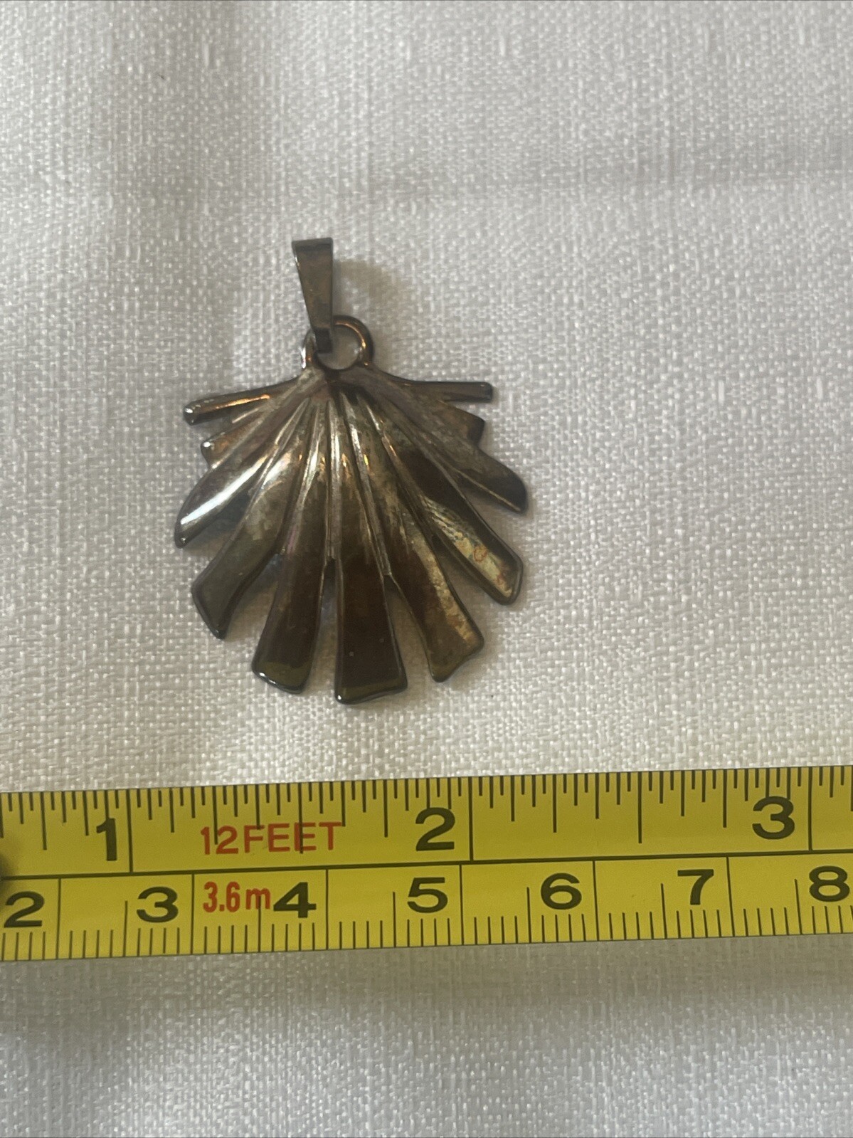 3D Sea Shell Silver-tone Charm Pendant