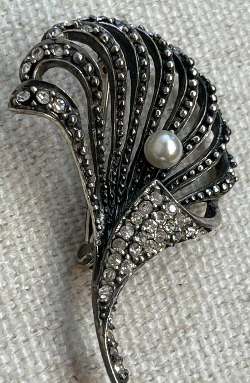 Floral 925 Sterling Silver & Clear Rhinestones Brooch Pin With Single Pearl