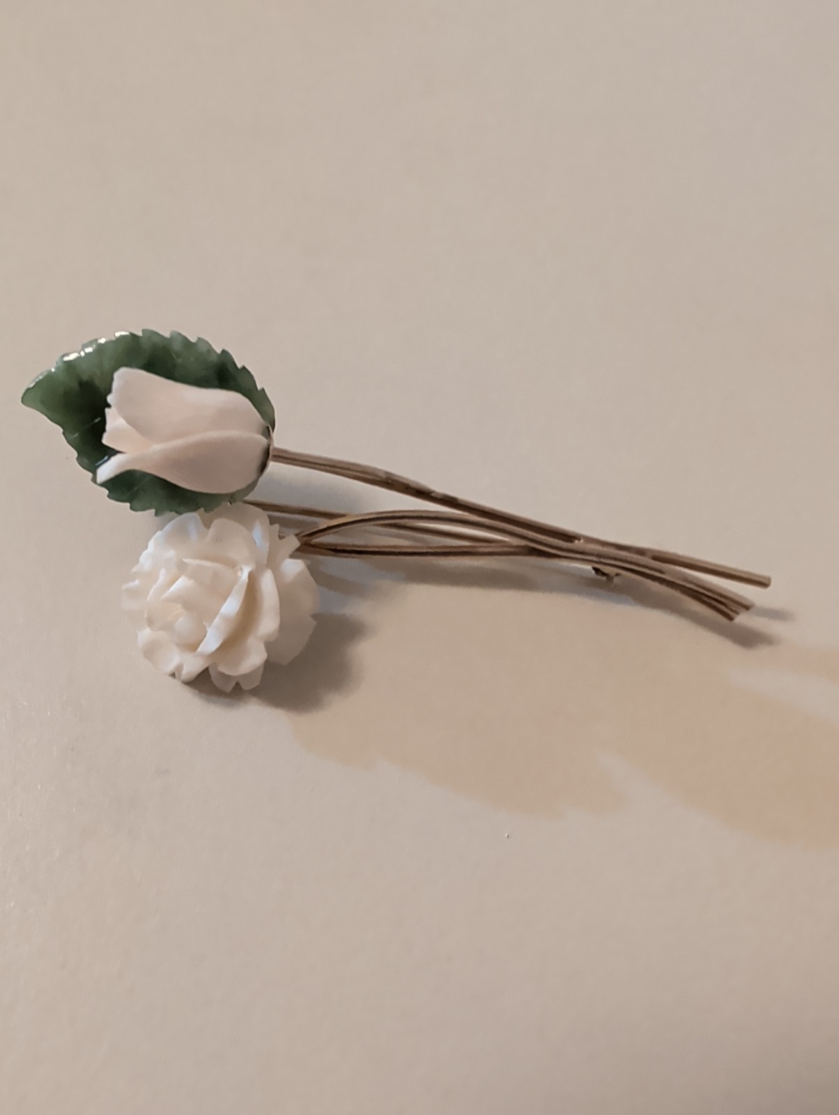 Vintage Winard 12K Gold Filled Flower Brooch Pin Cream Flower
