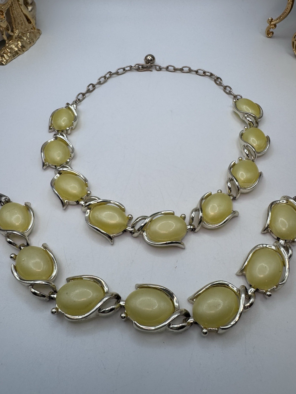 Vintage Coro Lemon Thermoset Necklace & Bracelet Set Unsigned