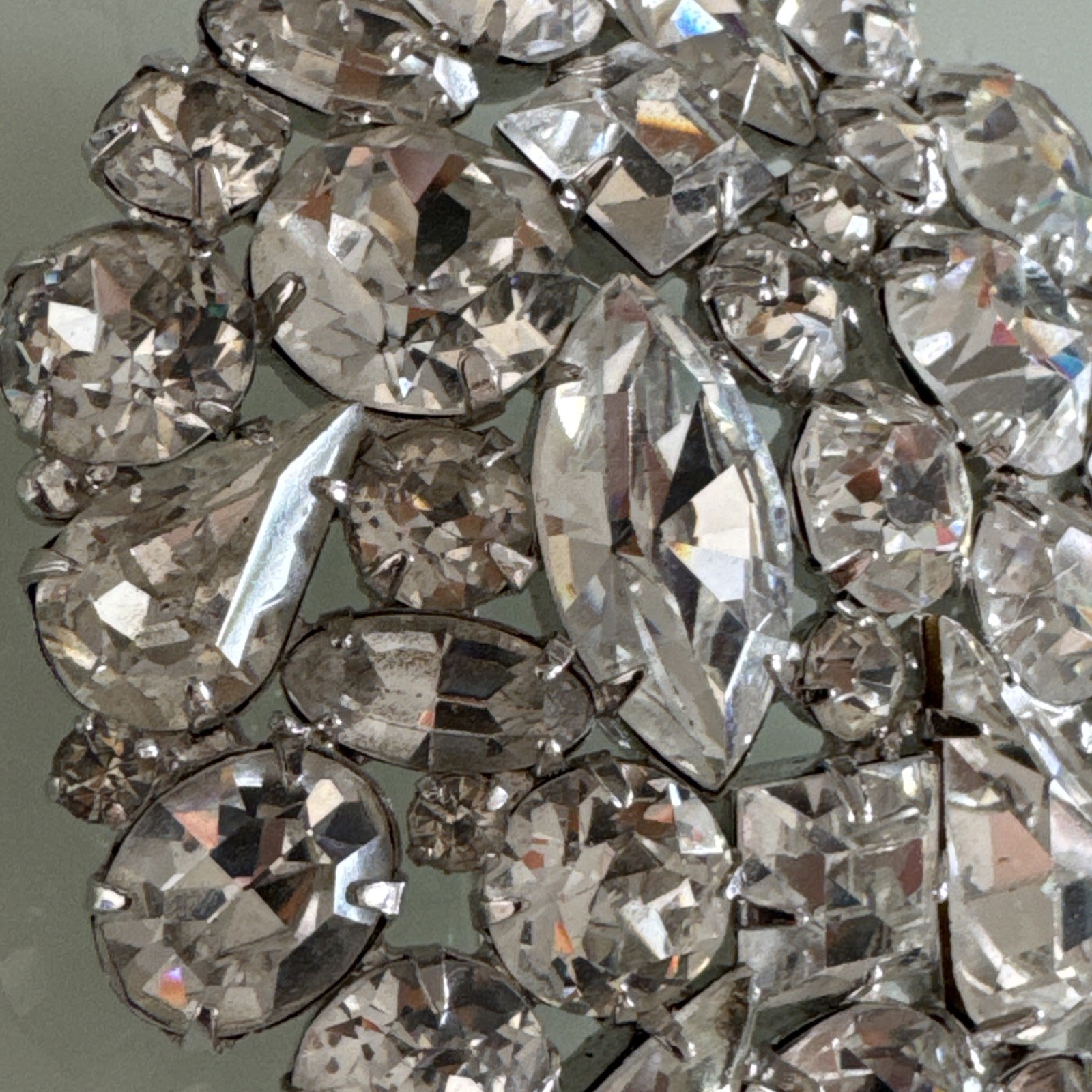 Vintage Weiss Large Brooch Silver Tone With White Crystals
