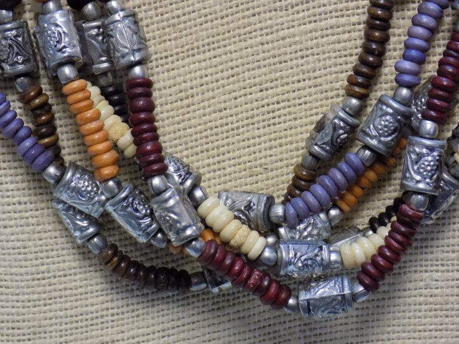 VINTAGE NECKLACE~MULTI STRAND~WOOD/METAL~EARTHTONES~21″