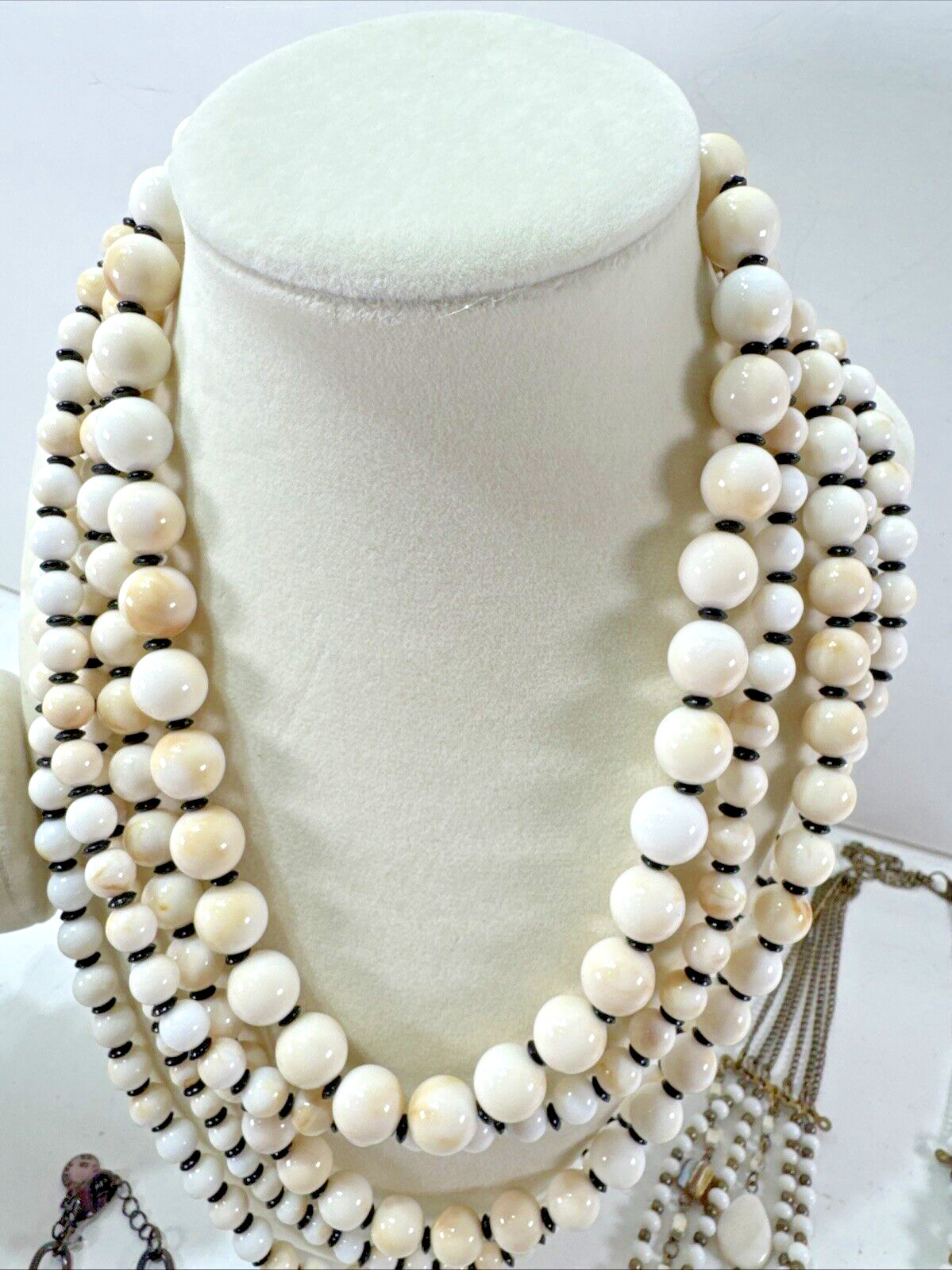 Beautiful Vintage Estate Lot 3x Beaded/Metal/STONES Necklaces & Bracelets