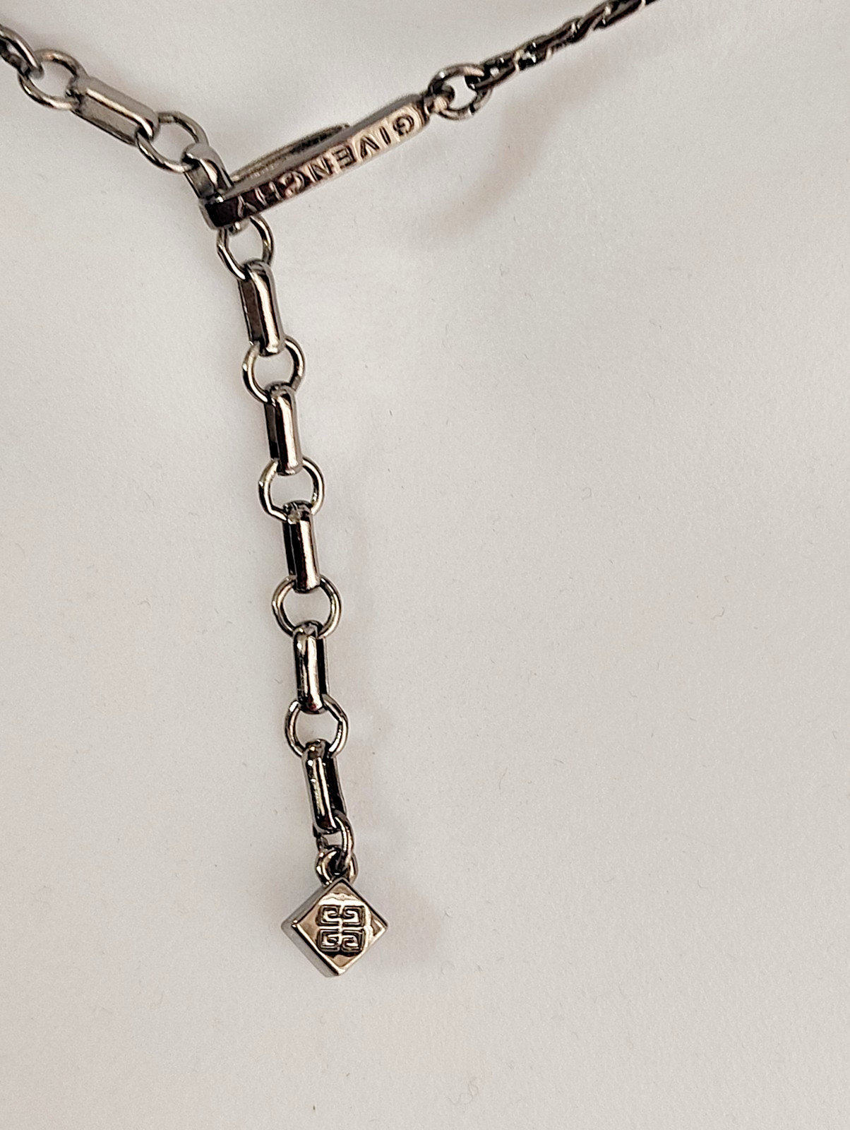 Vintage GIVENCHY Y-Drop Gunmetal & Blue Crystal Rhinestone Necklace 15″ – 17″