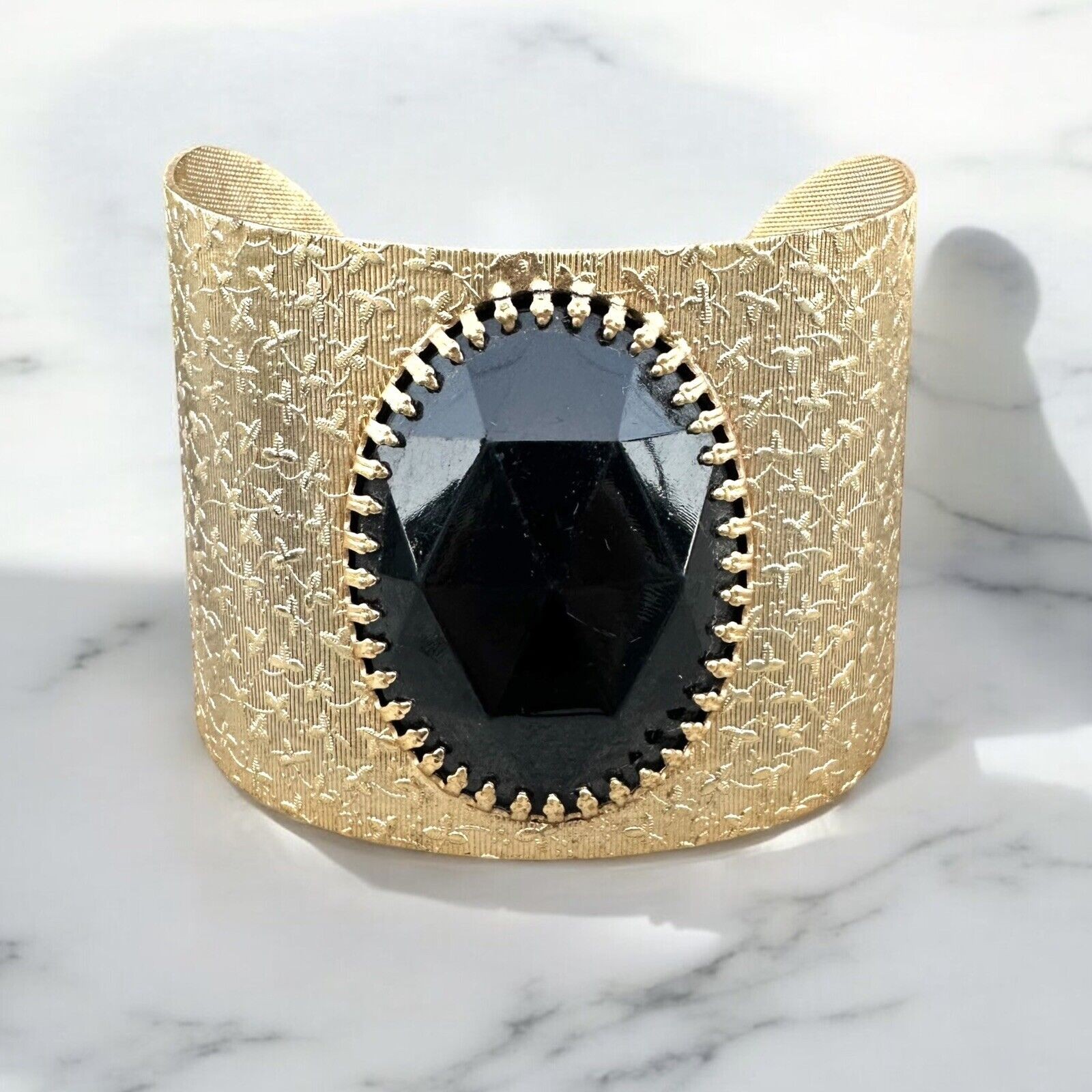 Vintage Tara Fifth Avenue Gold Tone Wide Cuff Bracelet Black Faceted Gem