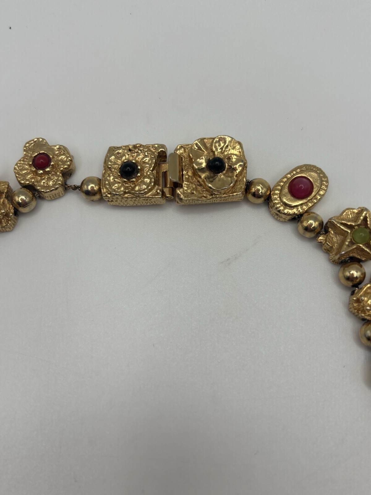 RARE Vintage Unsigned Goldette Victorian Revival Sliding Charm Necklace 16″
