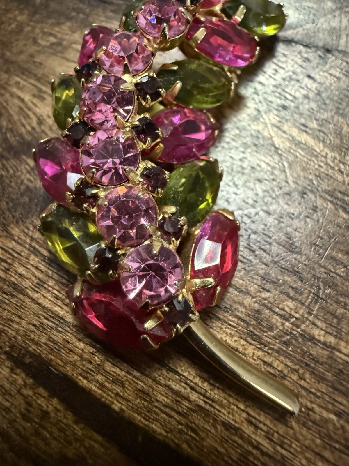 Vintage Gold Tone Domed Leaf Pin/Brooch w/ Pink and Green Prong Set Glass Stones