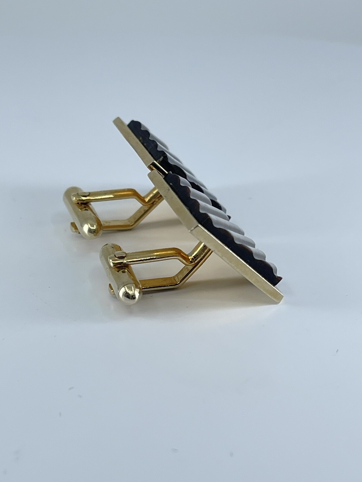 Swank Cufflinks Mother of Pearl square ribbed design bullet backs 1″