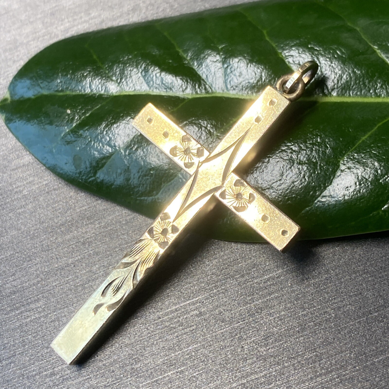 Vintage Cross Pendant Pre-owned Estate Jewelry 12K Gold Filled Antique Unmarked