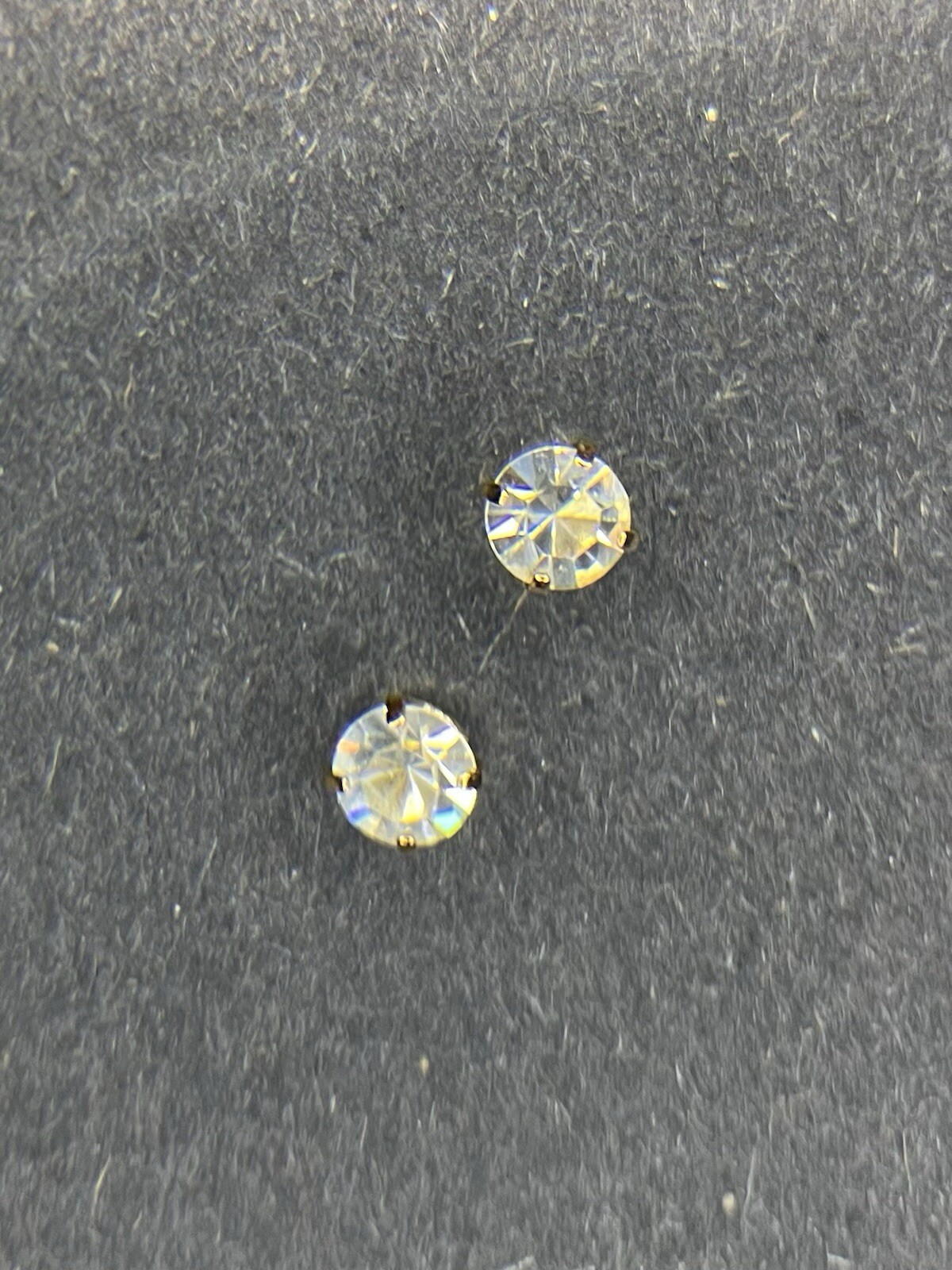 VTG Cubic Zirconia Stud Earrings 5.3mm Deadstock Gold Tone Pierced Post 1980-90s