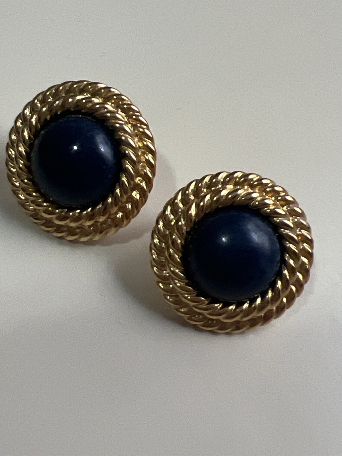 Vtg Napier Textured Rope Twist Blue Cabochon Earrings Gold Plated Pierced
