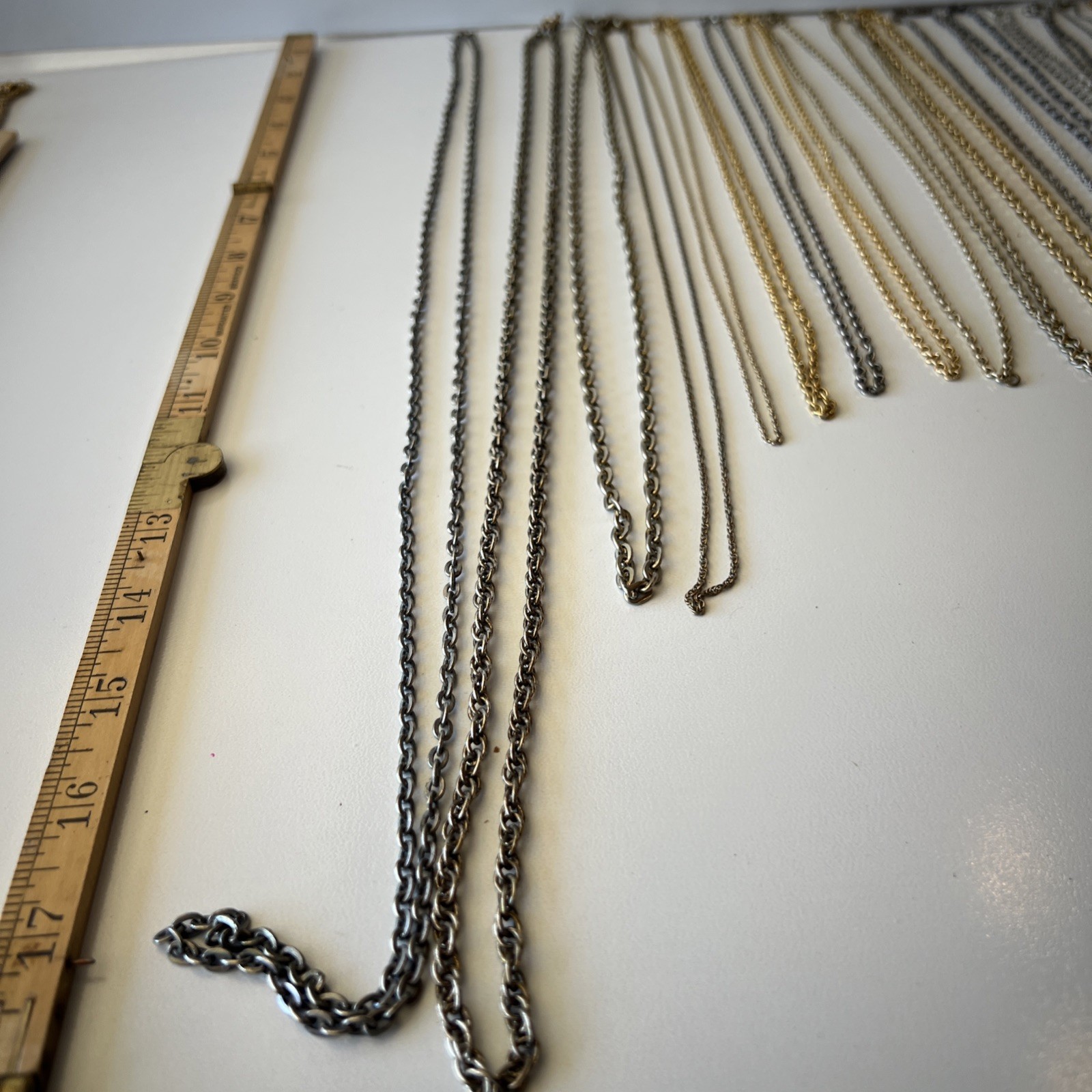 Lot of 20 Vintage and Modern Costume Jewelry Chains