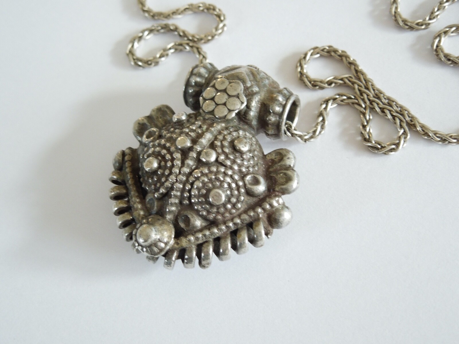 925 Silver Necklace + Silver Pendant Tested Celtic Style 36.8 G/45 Cm