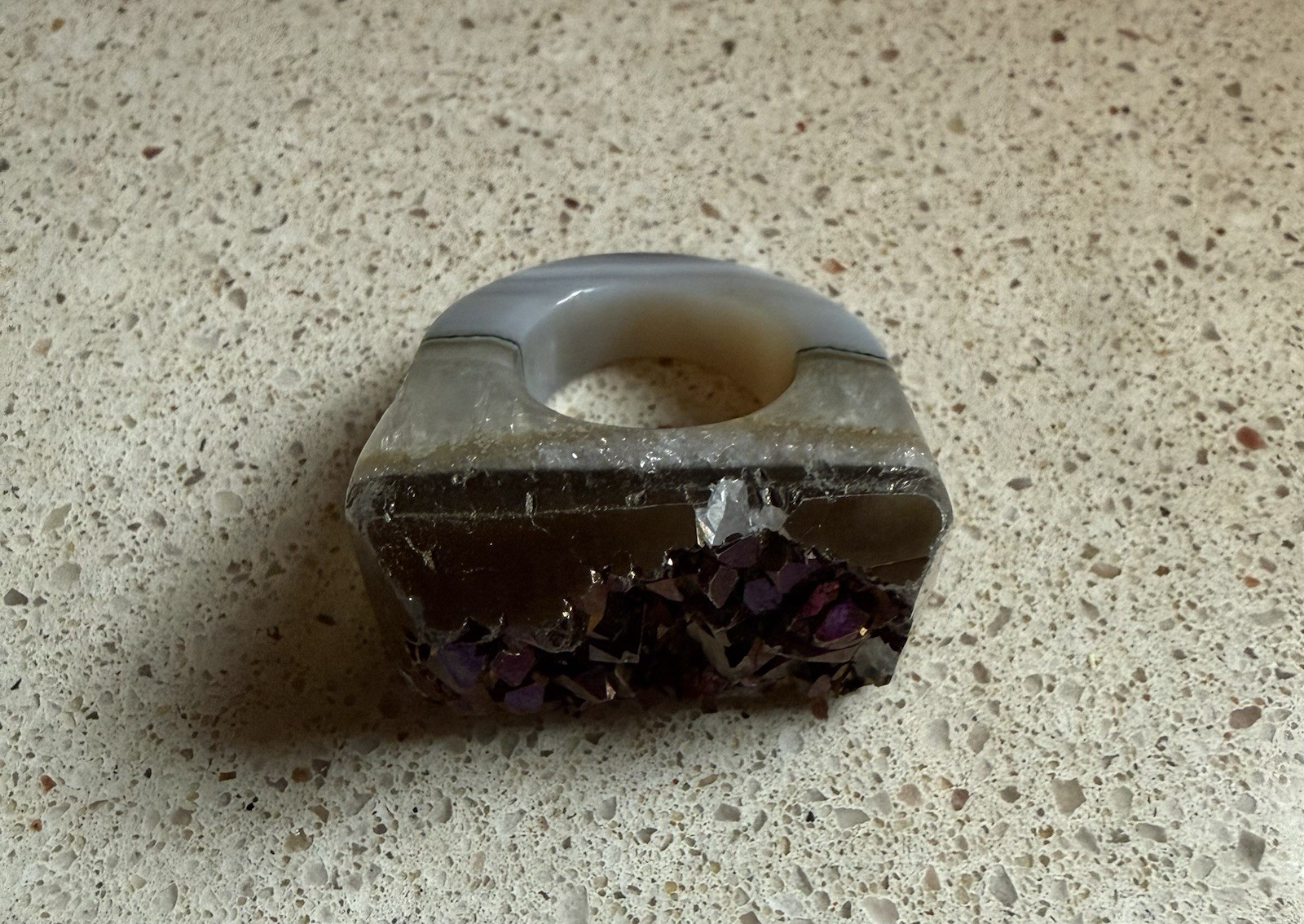 Vintage Druzy Carved Rock Quartz Crystal Marbled Tan Purple Ring Size 6.5