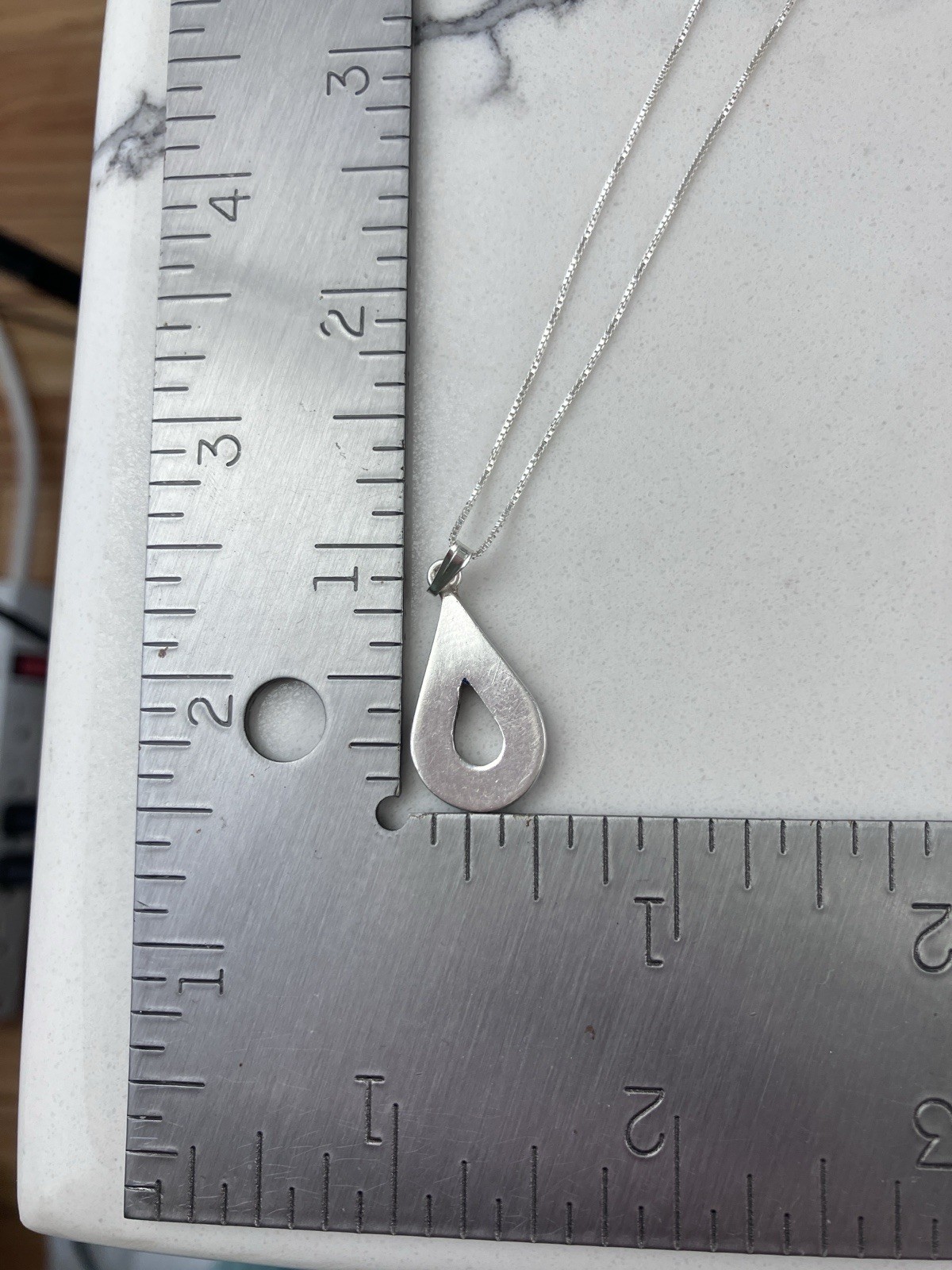 Vintage 925 Sterling Silver Blue Lapis Lazuli Teardrop Pendant Necklace 18”