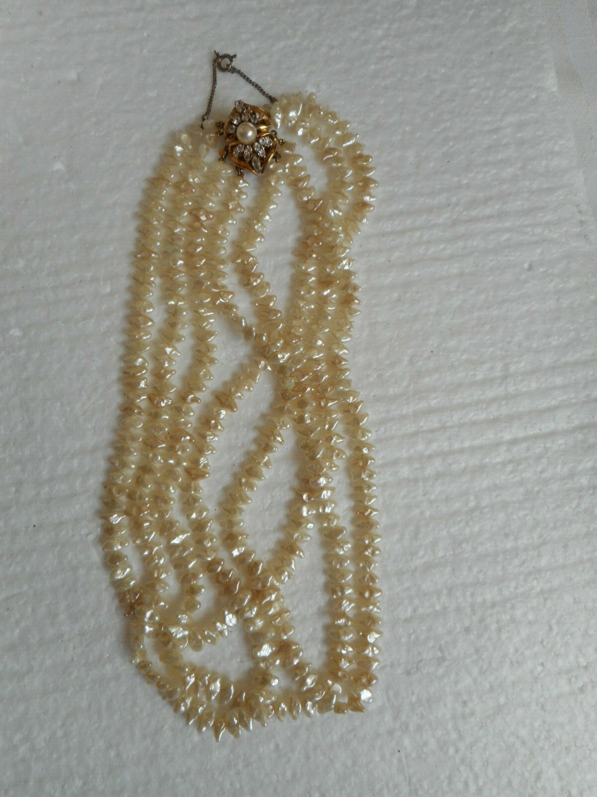 Vintage stunning METALL faux pearls sterling clasp safety chain necklace