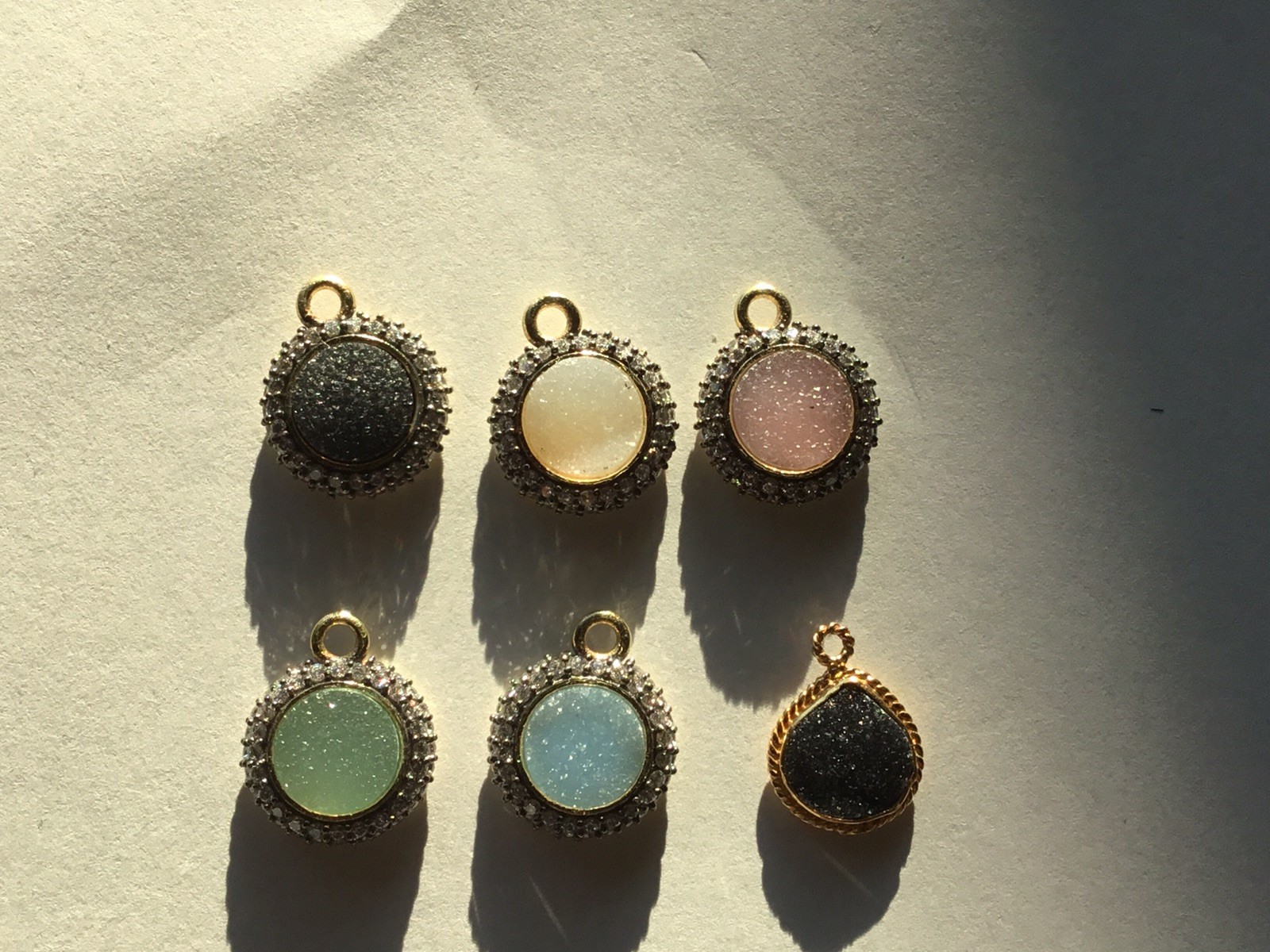 Natural/dyed round Druzy with clear topaz, GP/SS Pendant Charm, 5 pcs SET