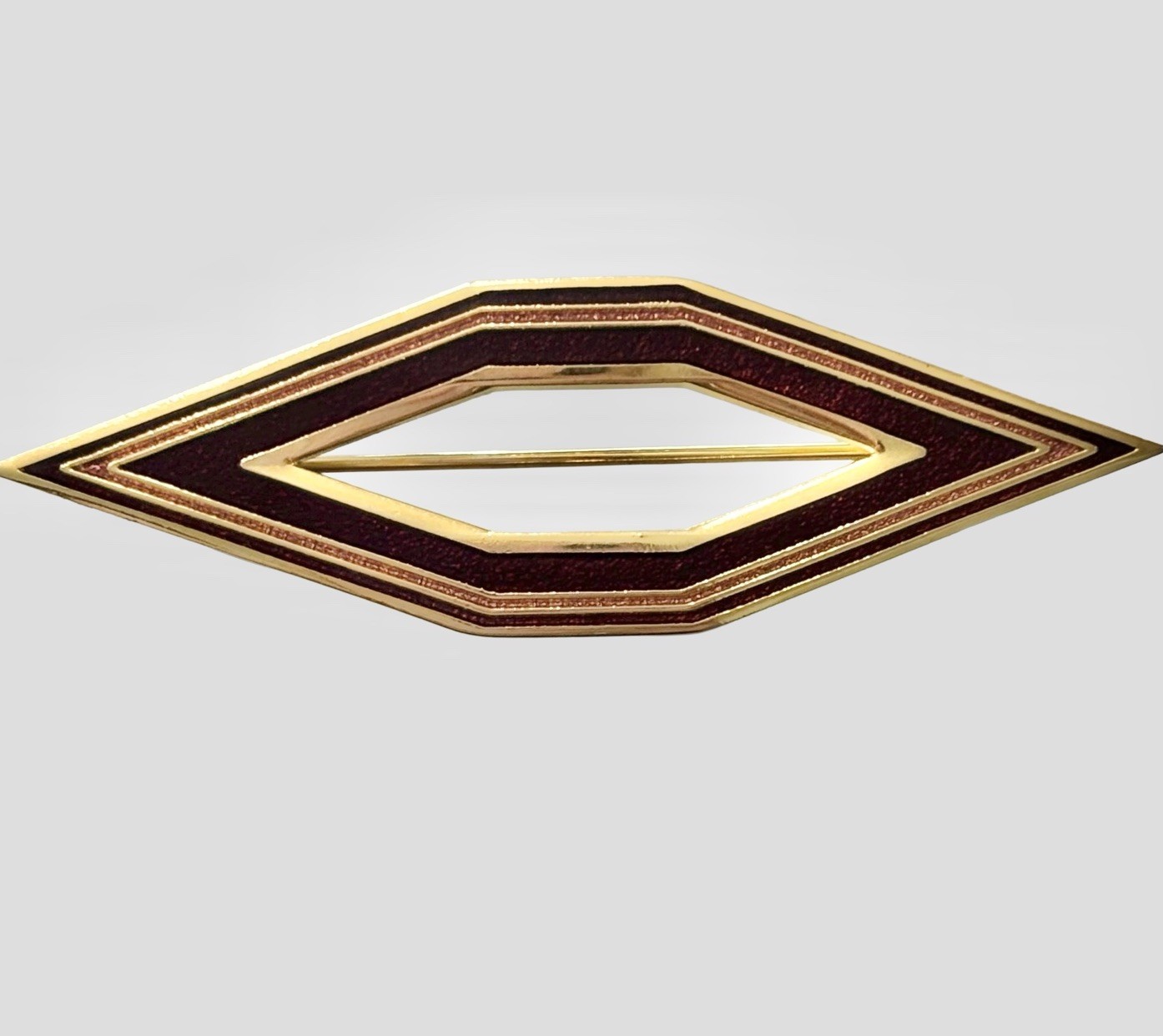 Vtg Isle of Skye Brooch Gold Plated & Burgundy Enamel Art Deco Lozenge Pin 2.5″
