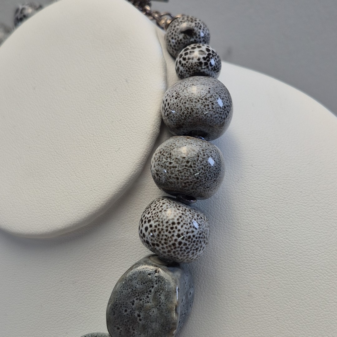 Vintage AKR Amy Kahn Russel Sterling Silver 925 Grey Ceramic Beaded Necklace
