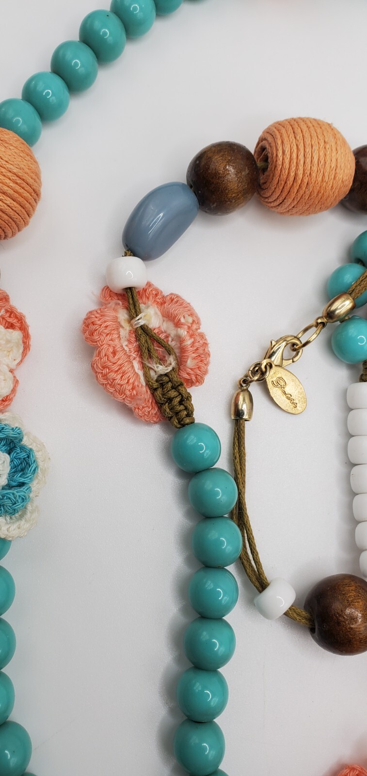 Vintage Plastic, Wood and Crochet Beaded Necklace 18″ Marked Gwen woo1