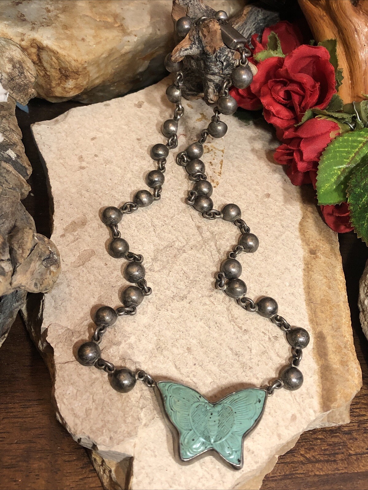 30. Signed 925 Sterling Pastel Green BUTTERFLY Half Ball Link Necklace 44g, 18″
