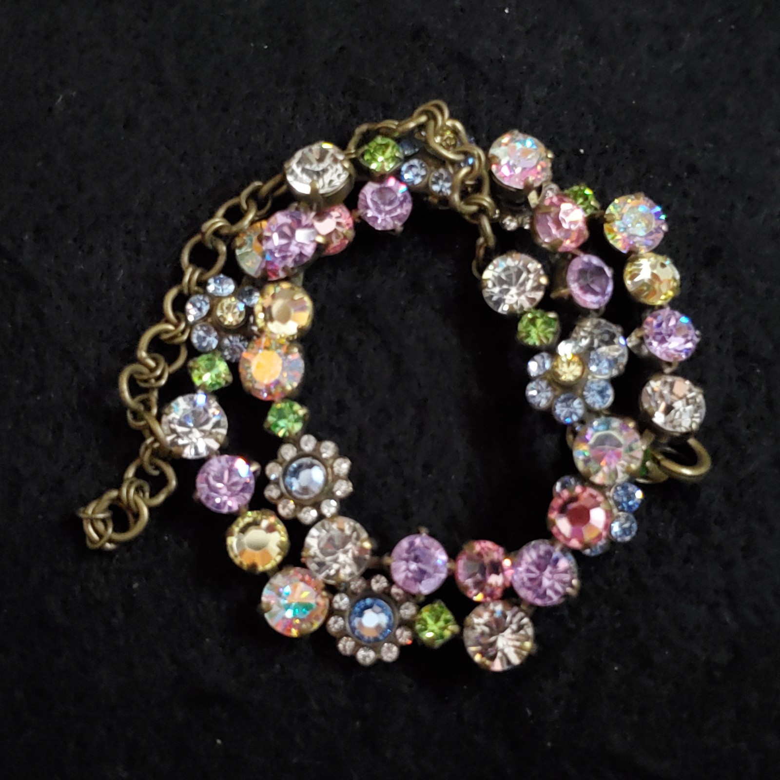 Sorrelli Crystal Necklace Choker Blue Pink Pastel 14-16″