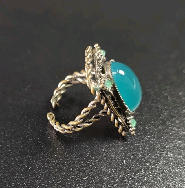 Antique Art Deco Czech Glass Ring
