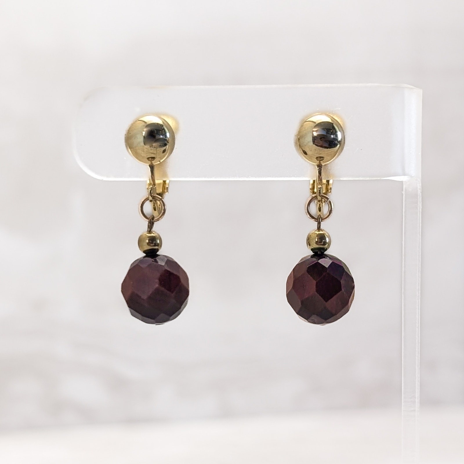 Vintage Clip On Earrings Gold Tone with Brown Glass? Faceted Bead Dangle Drop
