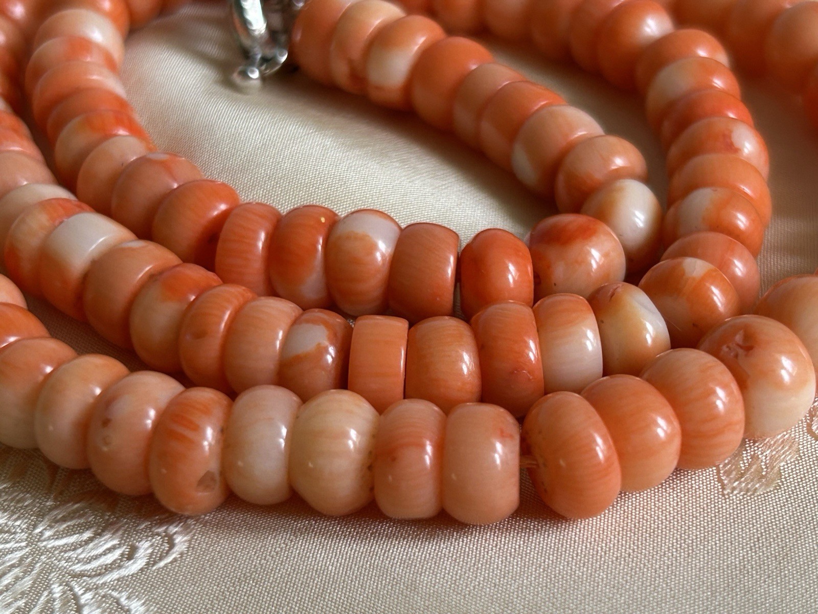 Vintage Natural Mediterranean Coral Necklace 113 Rondelle Beads 9-10mm 25”
