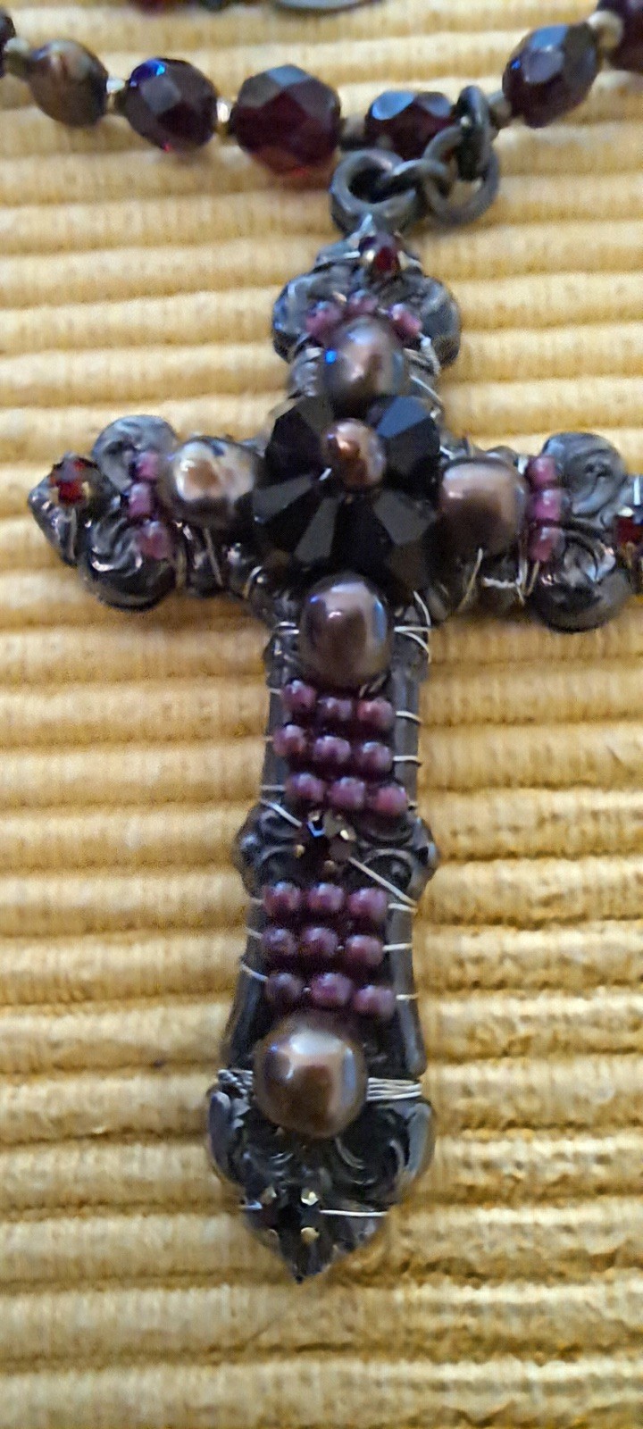 Vintage Signed Miriam Haskell Garnet Red Glass Bead Deco Necklace w Beaded Cross