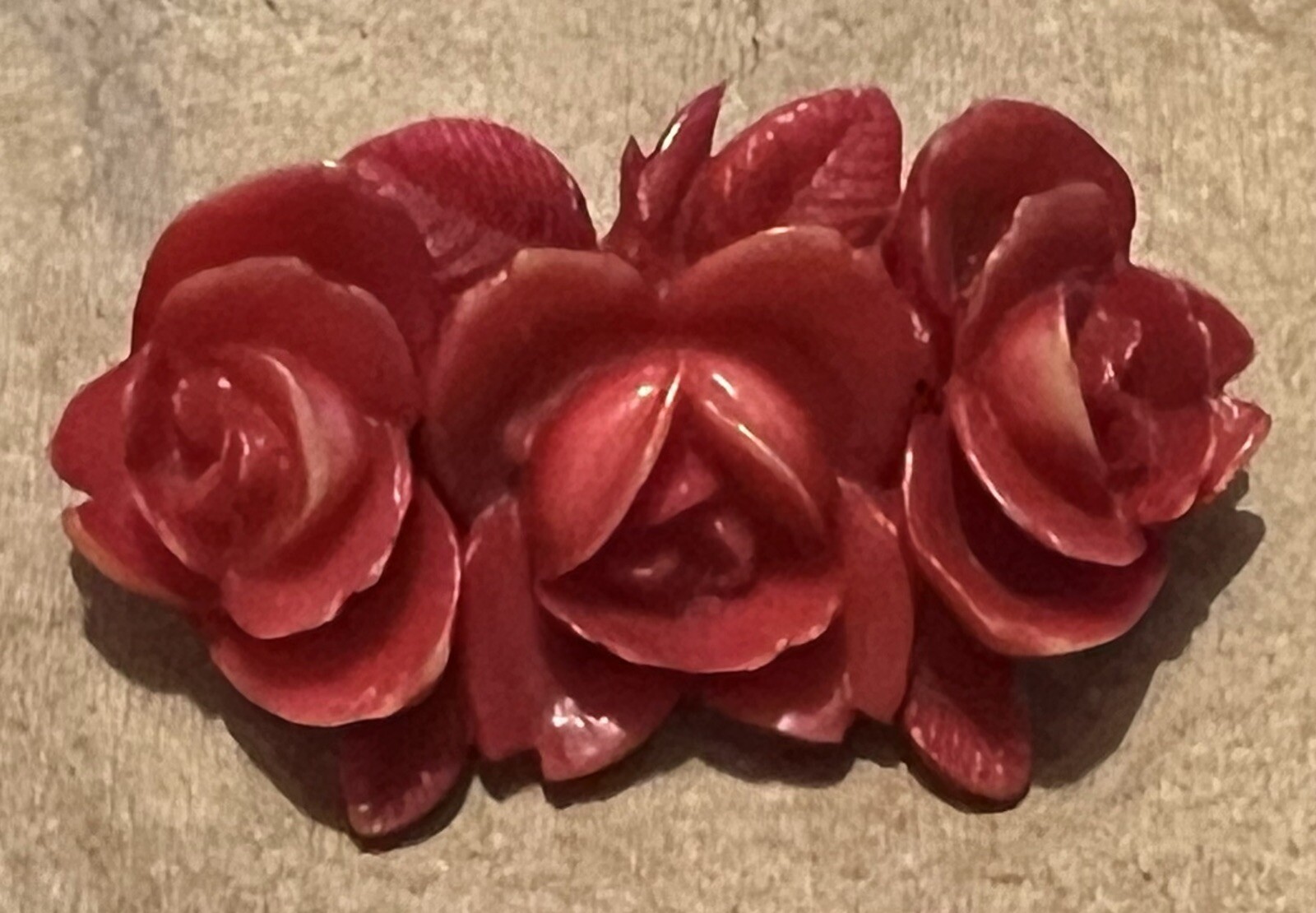 2 Vintage Carved Red Celluloid Plastic Rose Bouquet Floral Brooch Pin Lot