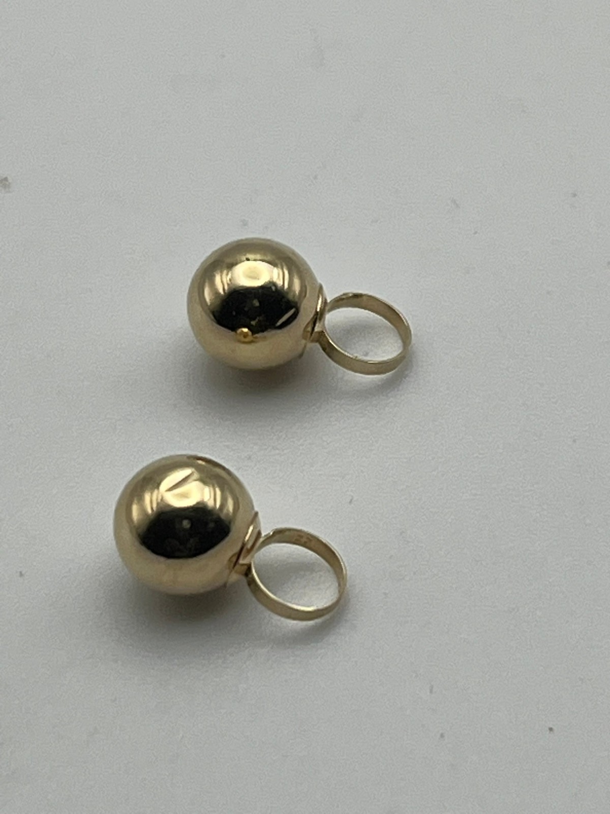 Vintge 14K Solid Yellow Gold 6.8mm Gold Ball Dangle Enhancer Drop Charms Jackets