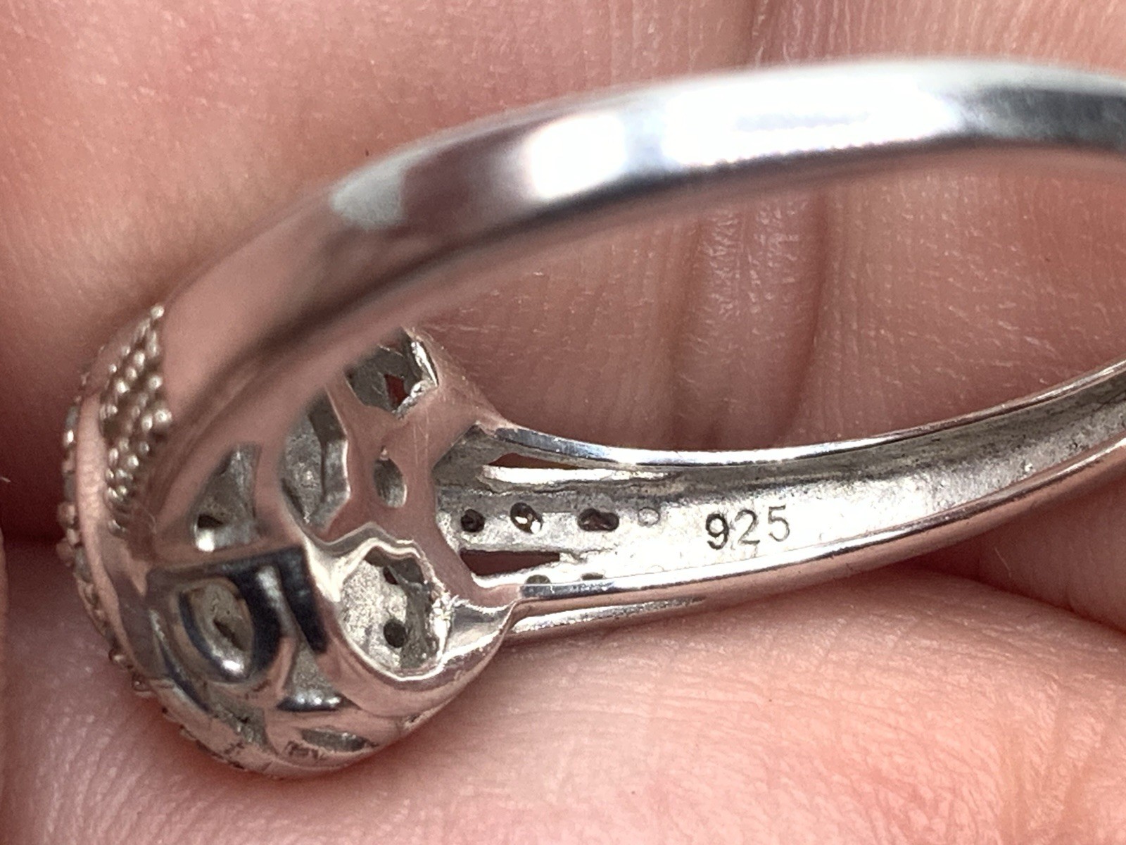 Allure Gems SK9 Sterling Silver Diamonds Cluster Halo Band Ring – Sz 7.25