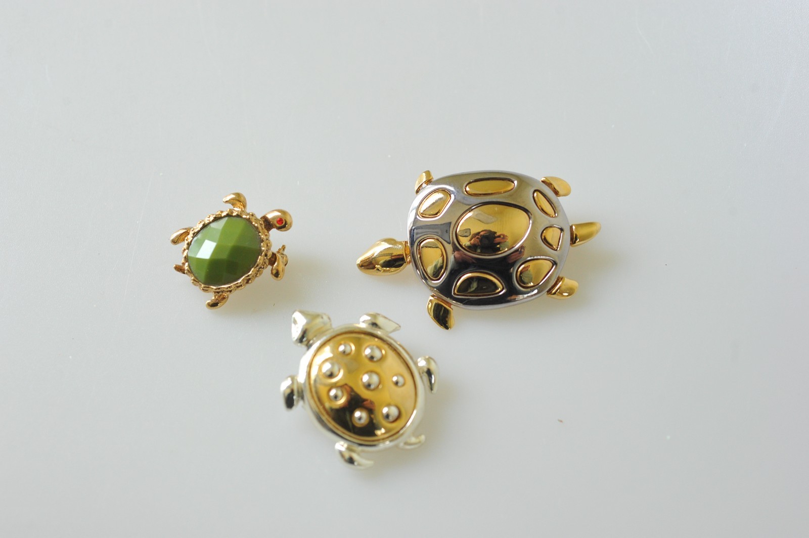 Brooch Lot vtg to now Turtle Turtles gold silver tone rhinestone MH21