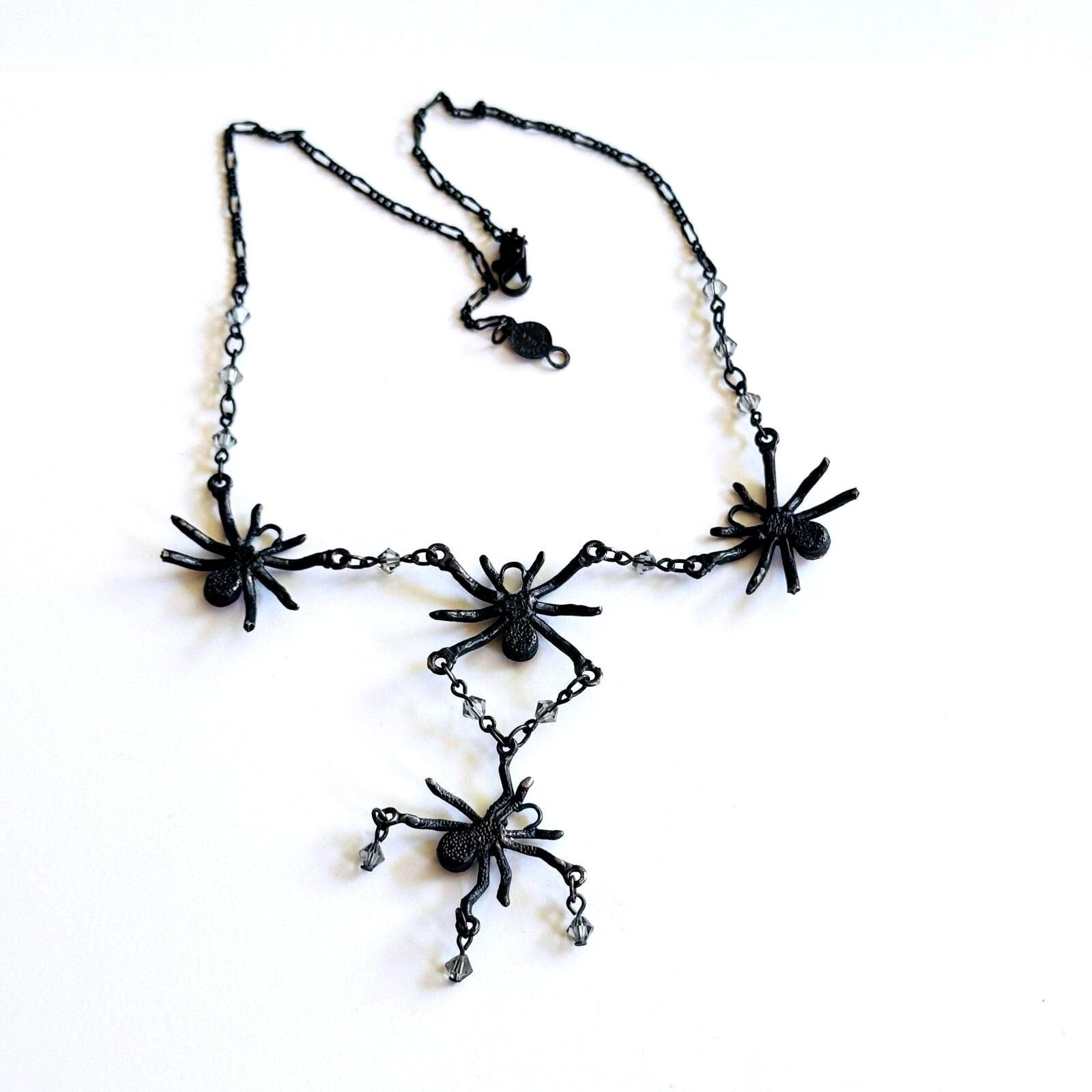 Marianna Jewelry Necklace Black Widow Spider Austrian Crystal USA Collar 90s Y2K