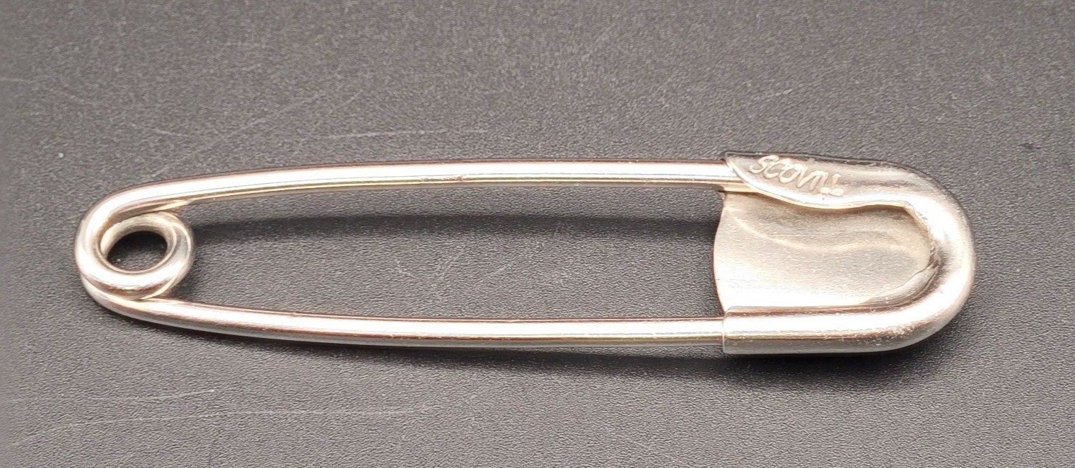 Vintage Scovill Silver Safety Pin With Turquoise Stone Accent – 4.25″ Long