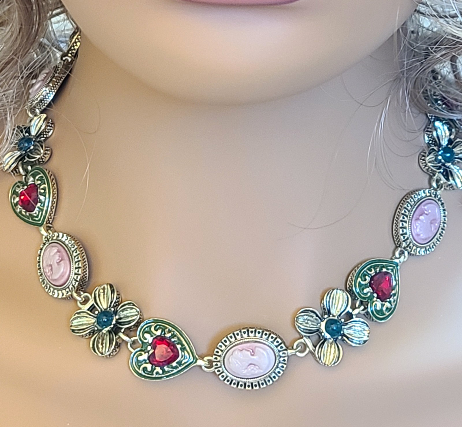 Romantic Victorian Style Enamel Red Rhinestone Heart Pink Faux Cameo Choker 17.5