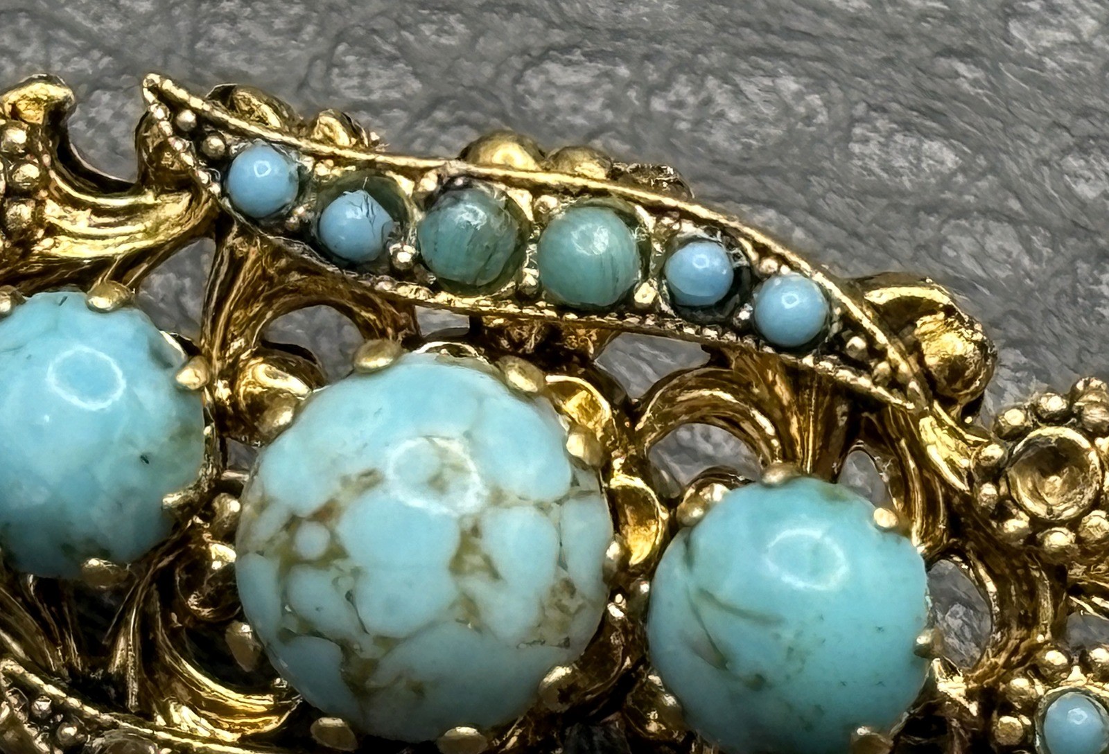 Vintage Victorian Revival Brooch Faux Turquoise Glass Cabochon Pin Ornate READ