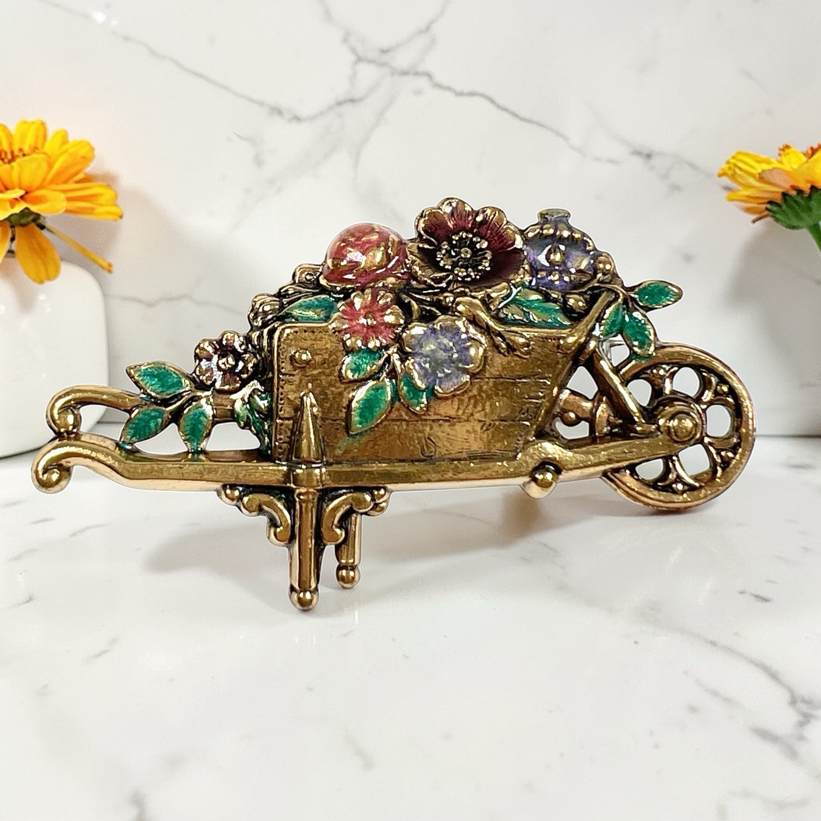Vtg Enameled Brass Tone Wheelbarrow Flower Cart Brooch