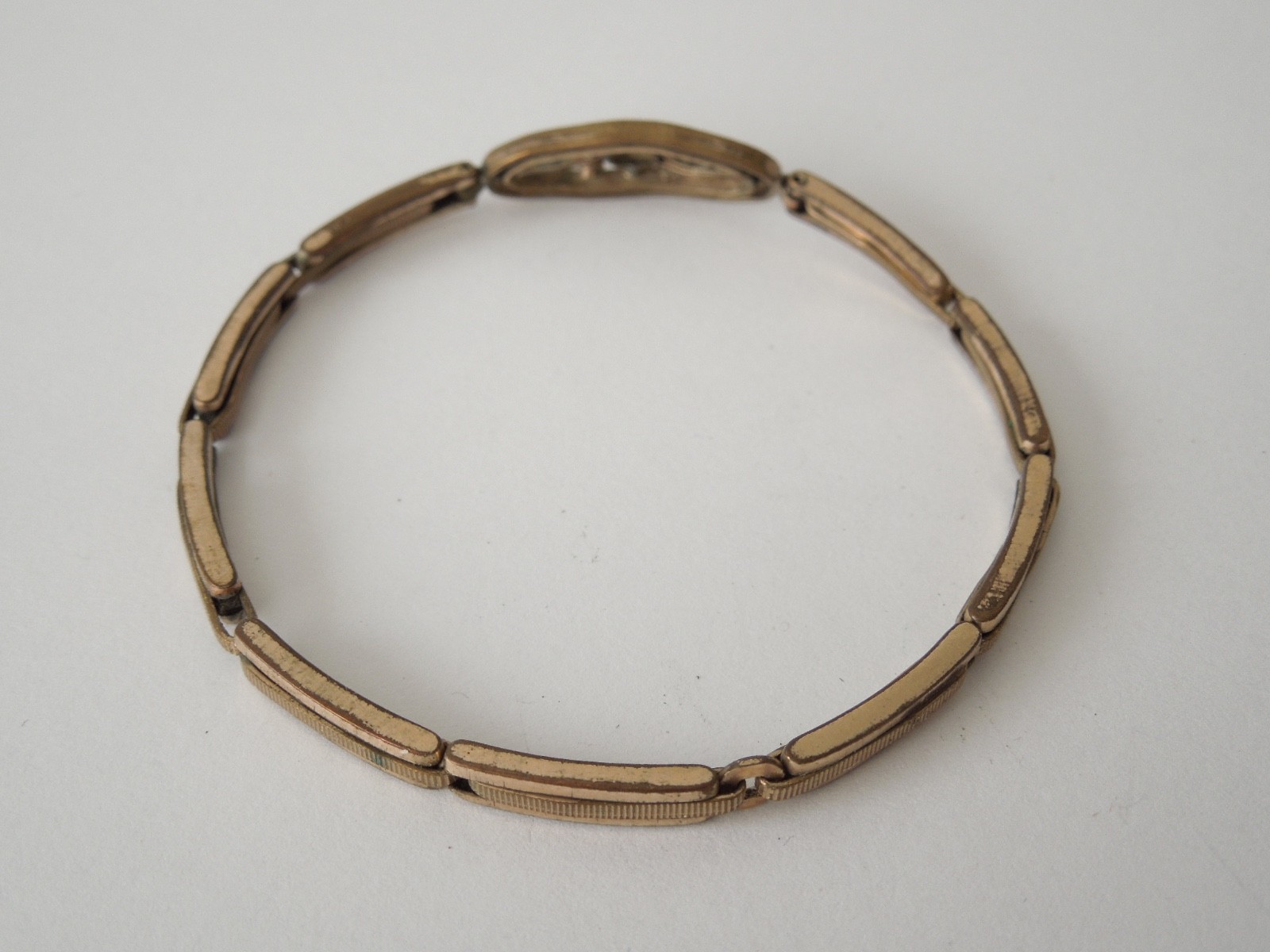 Antique Gold-Colored Opal Bracelet With Red Stones, 6.0 g, 17-18 cm