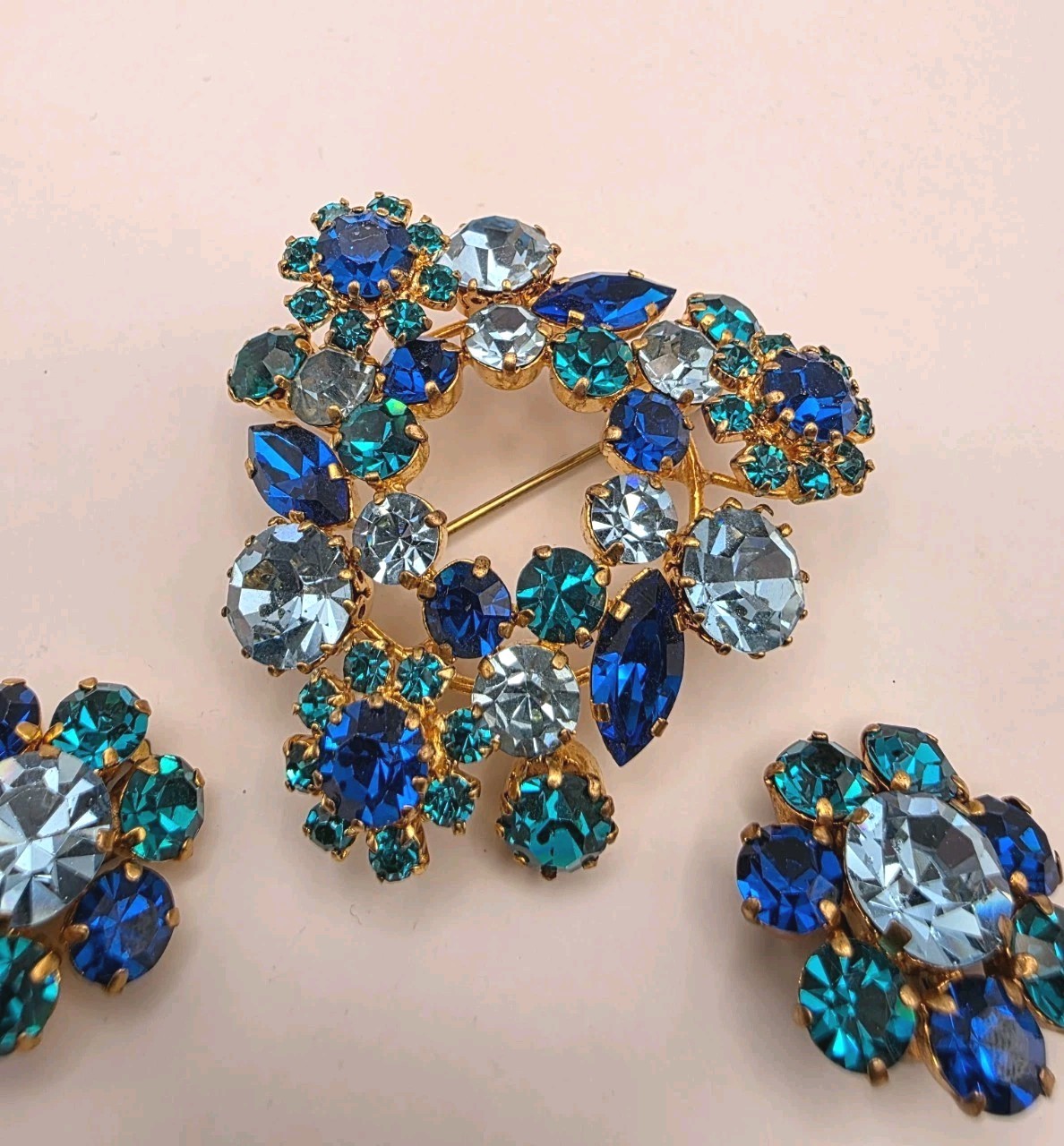 Vintage Signed Made In Austria Montana Blue, Teal Light Blue Crystal Floral Set