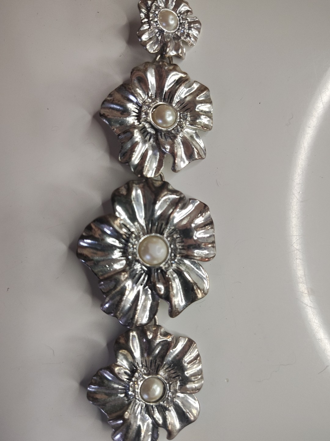 Vintage Flower Silver Tone Bracelet With Pearl Approximately 8 And 1/2 In Open