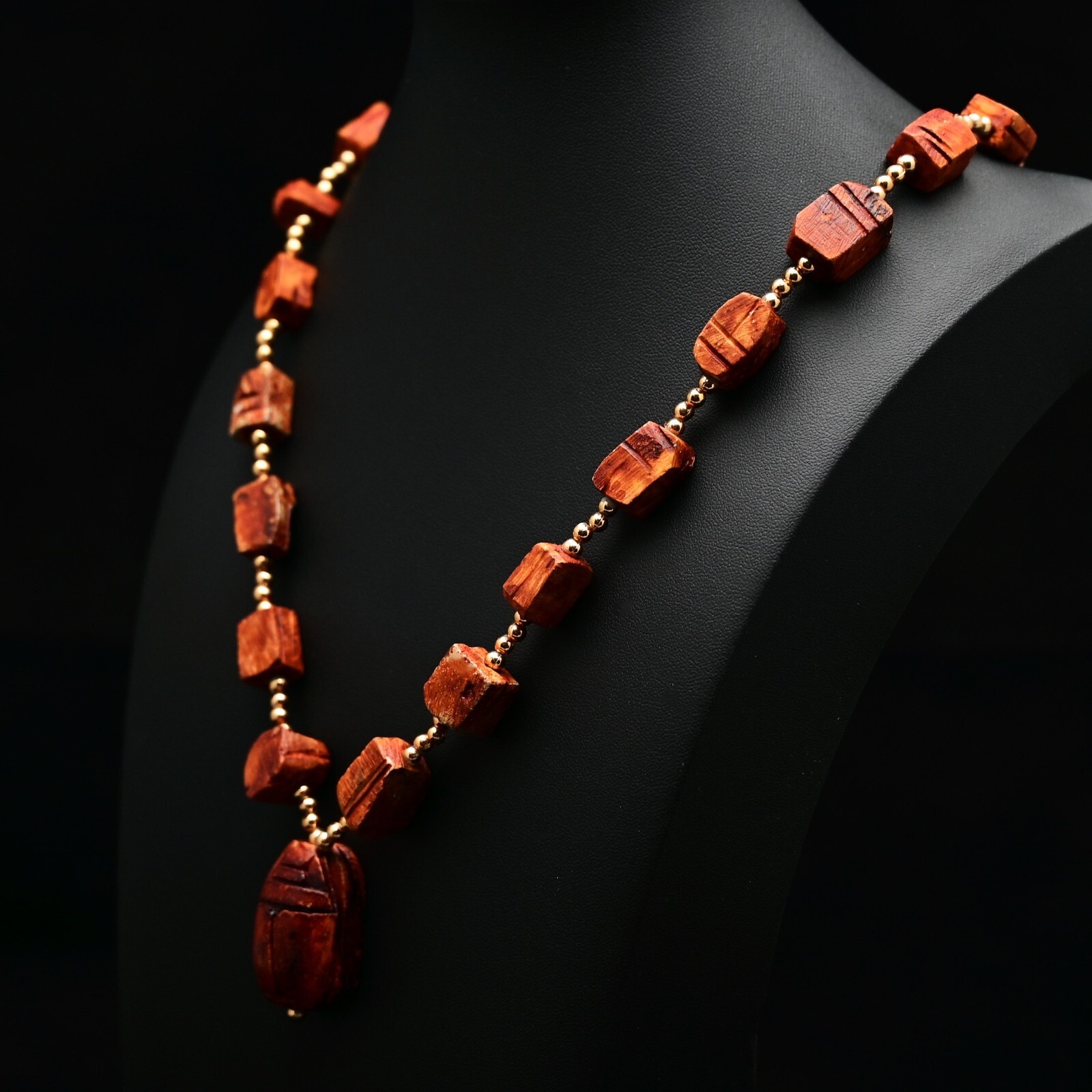 Vintage Original East India Red Agate Carnelian Gemstone Pendant Estate Necklace