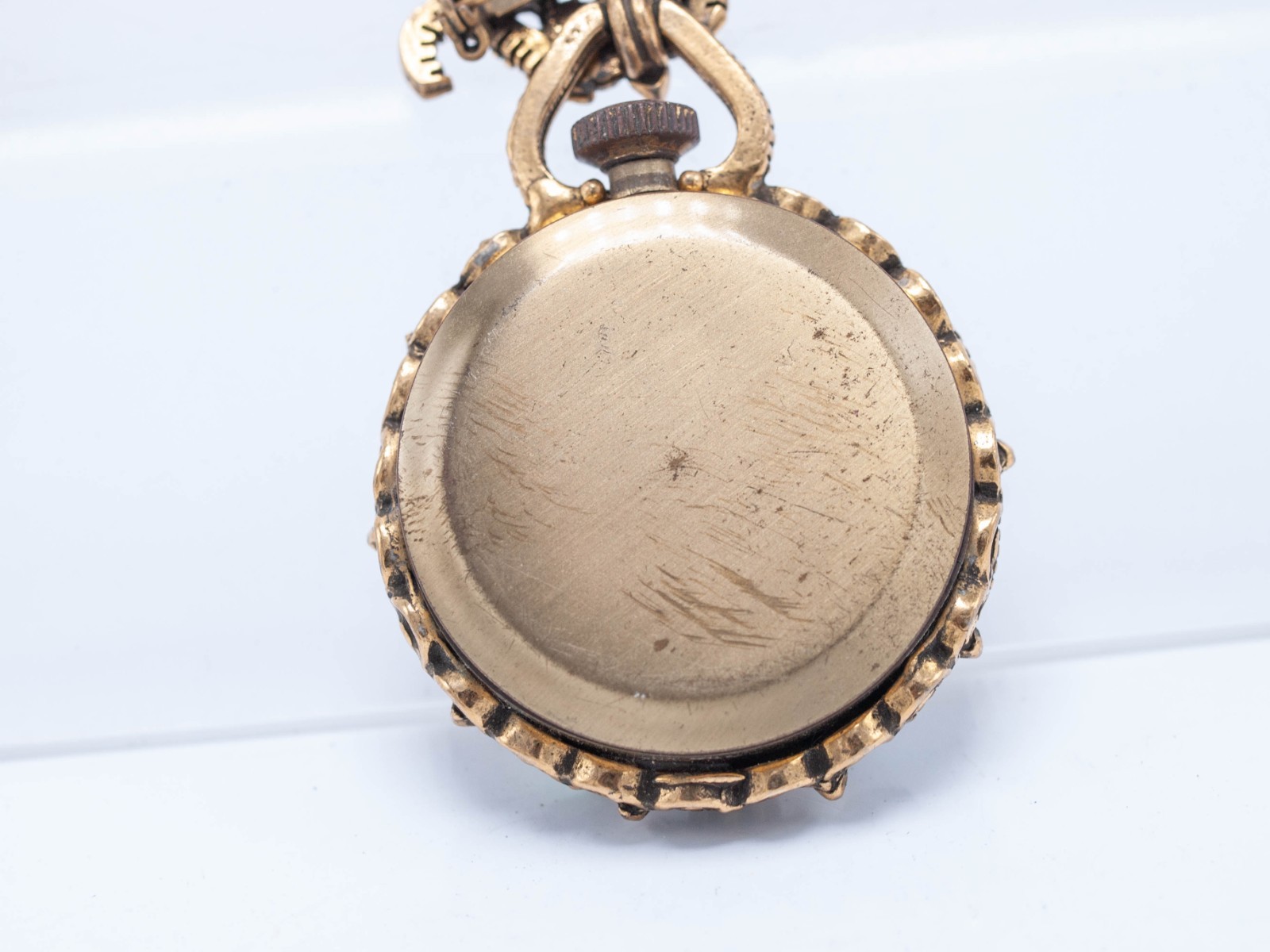 1957 – Ingraham Florenza 39mm Jeweled Pin Brooch Wind Watch – Not Running