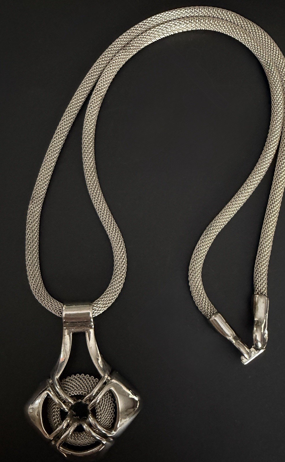 Vtg 1970s Lawrence Vrba for Castlecliff Brutalist Diamond Mesh Pendant Necklace