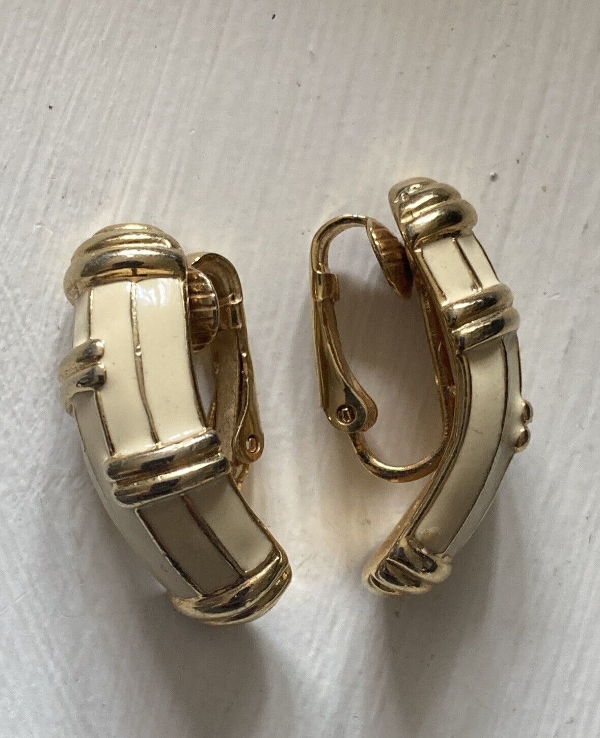 Vintage Ivory Cream and Gold Tone Enamel Clip On Earrings