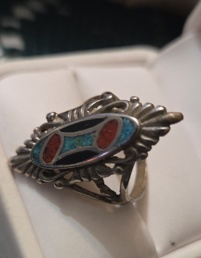 Vtg Artisan Silver Southwestern Turquoise Onyx Coral Chip Inlay Sz 7.5 Ring W76