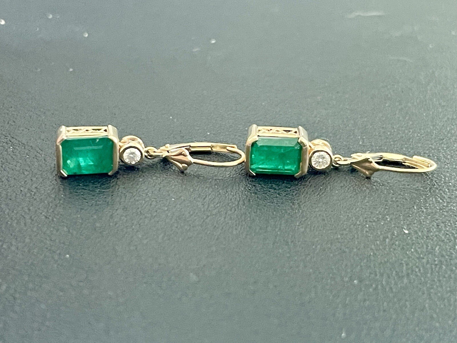 14KY Yellow Gold Emerald & Diamond Earrings (X47)